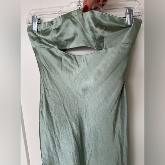 NWT- HELLO MOLLY IMMORTAL STYLE MAXI DRESS IN GREEN (VARIOUS SIZES) - Picture 5 of 13